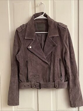 Blank NYC Suede Moto Jacket - Taupe Gray zippered sleeves and pocket